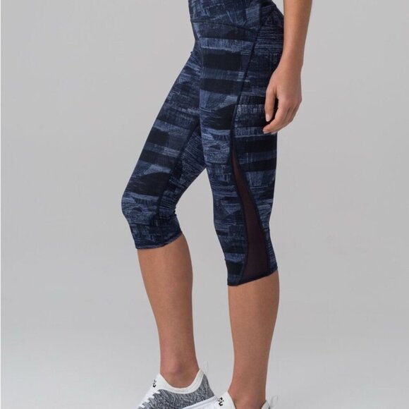 Lululemon Train Times Crop leggings Yoga Transition Multi Midnight Navy Black 8 - Picture 1 of 4
